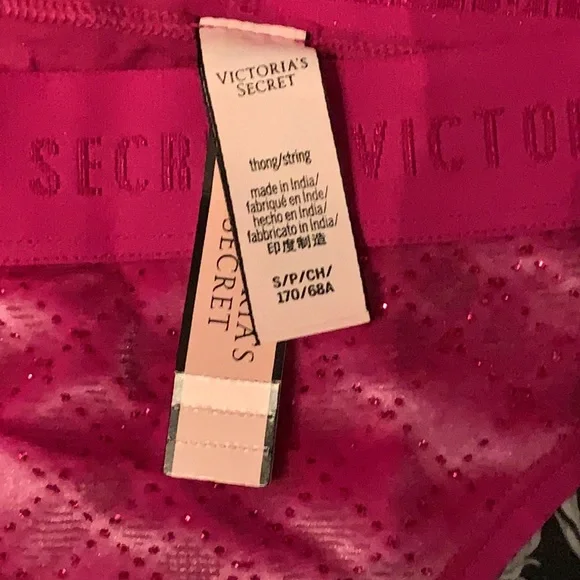 Brand new Victoria’s Secret size small thong with tags - Picture 6 of 10